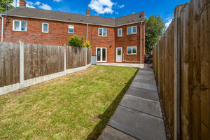 REAR GARDEN- click for photo gallery